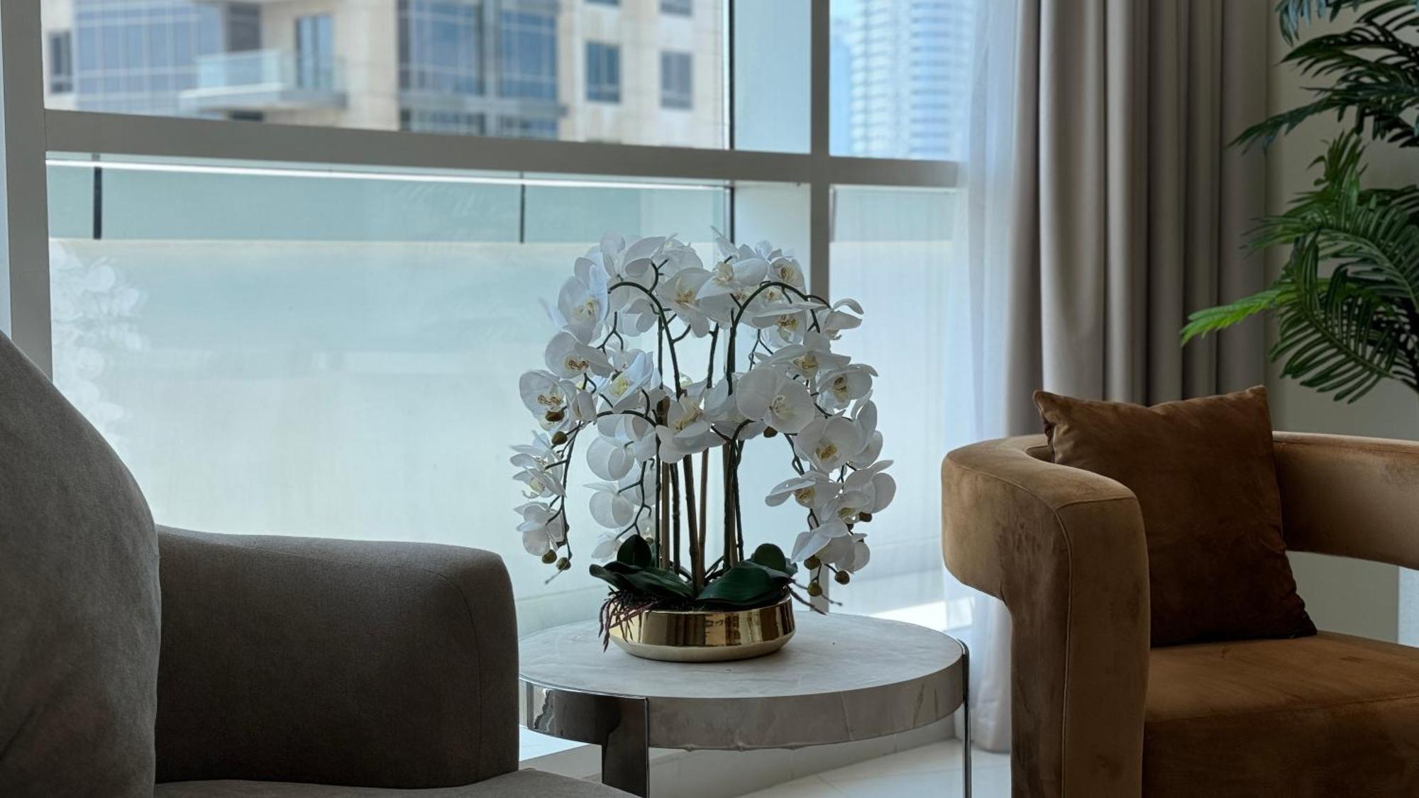 Apartamento Magnificent - Damac Distinction Downtown Dubái Exterior foto